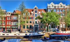 «В Амстердаме нет брошенных кошек, собак и людей» — эссе о самом свободном городе Европы